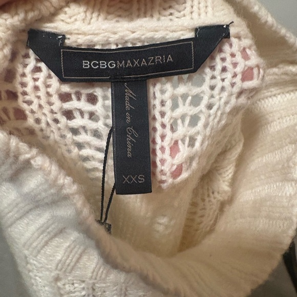 BCBGMAXAZRIA turtleneck sequin long tunic sweater - Picture 7 of 8